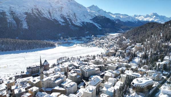 Hote-San-Gian-St-Moritz-Engadin-Winter-thumb